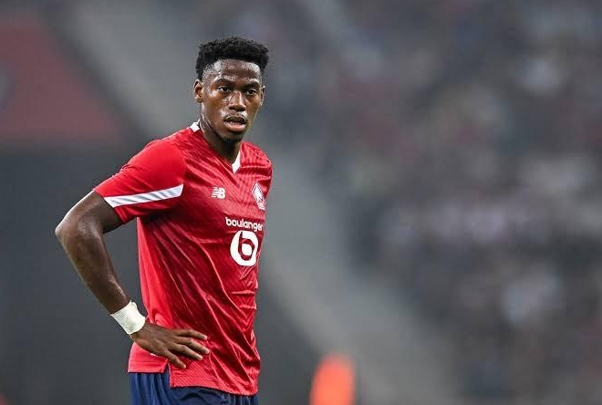 Atletico Madrid og Tottenham konkurrerer om Jonathan David, og kampen om angriberindkøb er ved at begynde.